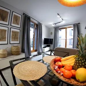 Appartement Browar Lubicz | Balcony | Elevator | Free Garage, Krakau